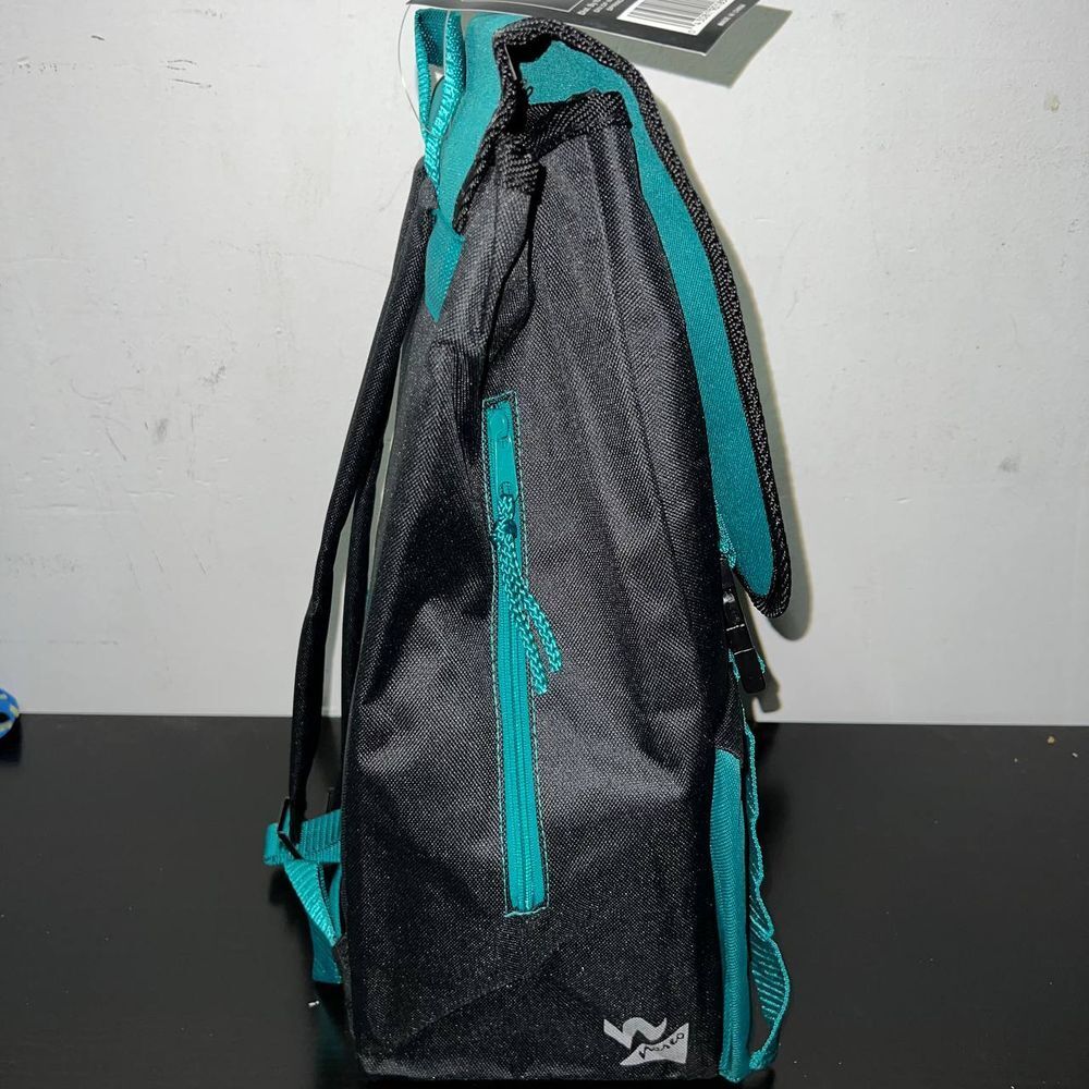 Vintage Mighty Ducks Retreat Backpack Bag Green NHL Nasco Little America - Picture 3 of 8